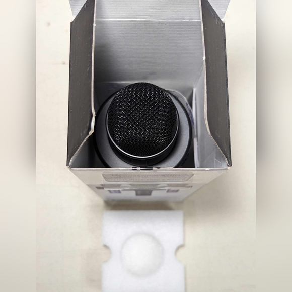 Core Innovations Wireless Bluetooth Karaoke Microphone - Picture 3 of 7